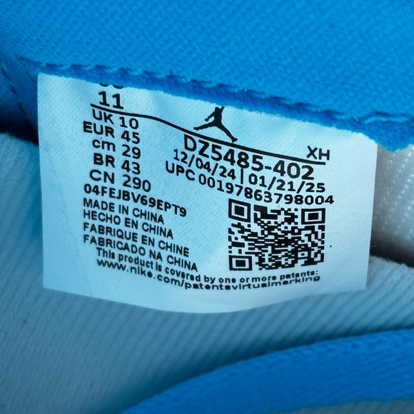 Jordan 1 Retro High OG UNC sz 11m - Picture 9 of 9